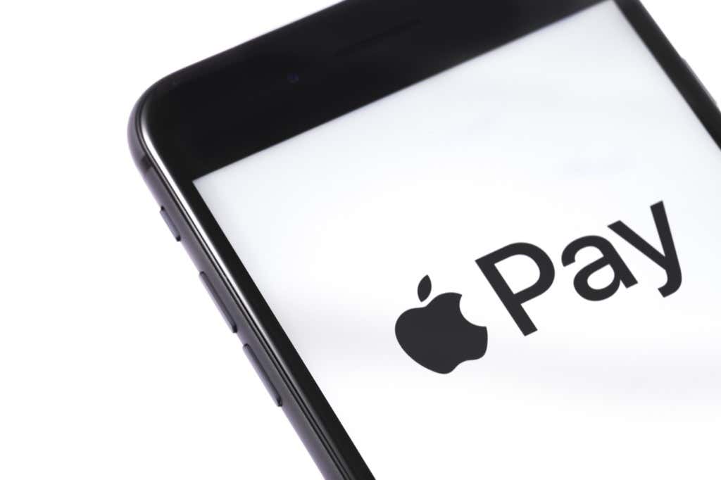 Como pagar alguém com Apple Pay no seu iPhone